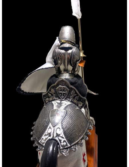 Armadura ecuestre modelo templario 5703